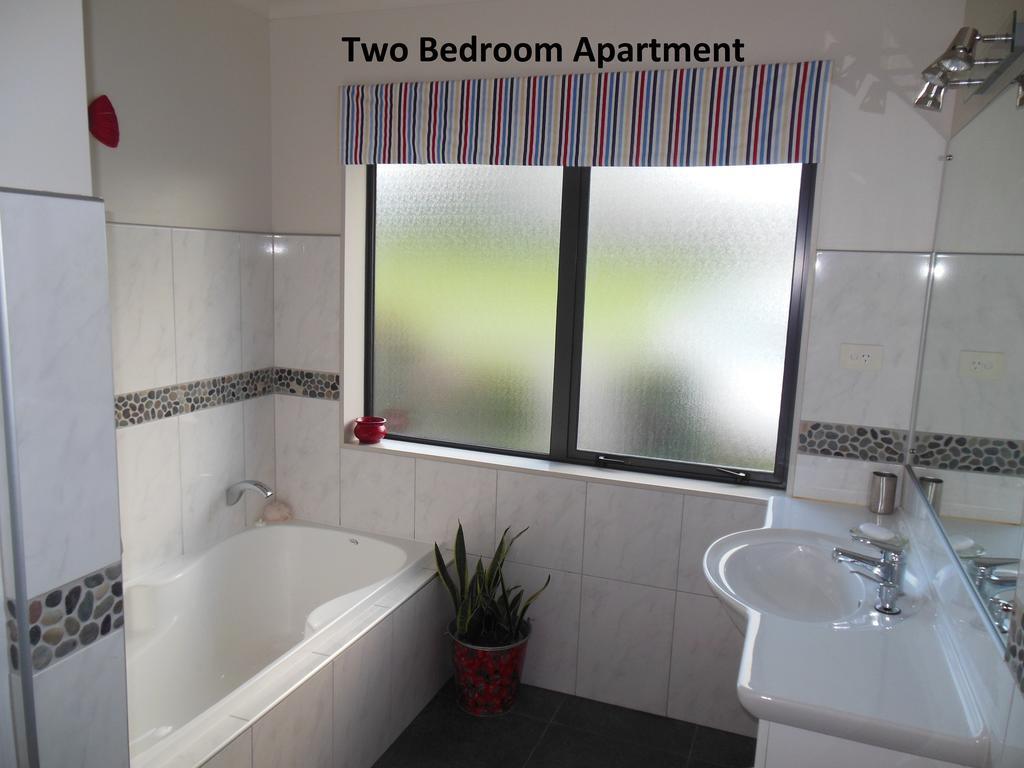Silverdale Garden Stay 오레와 객실 사진